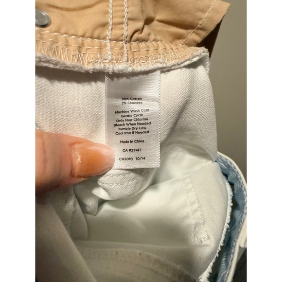 Talbots Womens 12P Boyfriend White Denim Jeans Cropped Capri Pants - Picture 6 of 7